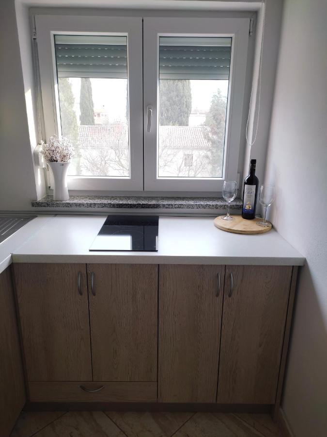 PUY Three Lions Apartment Number 2 מראה חיצוני תמונה