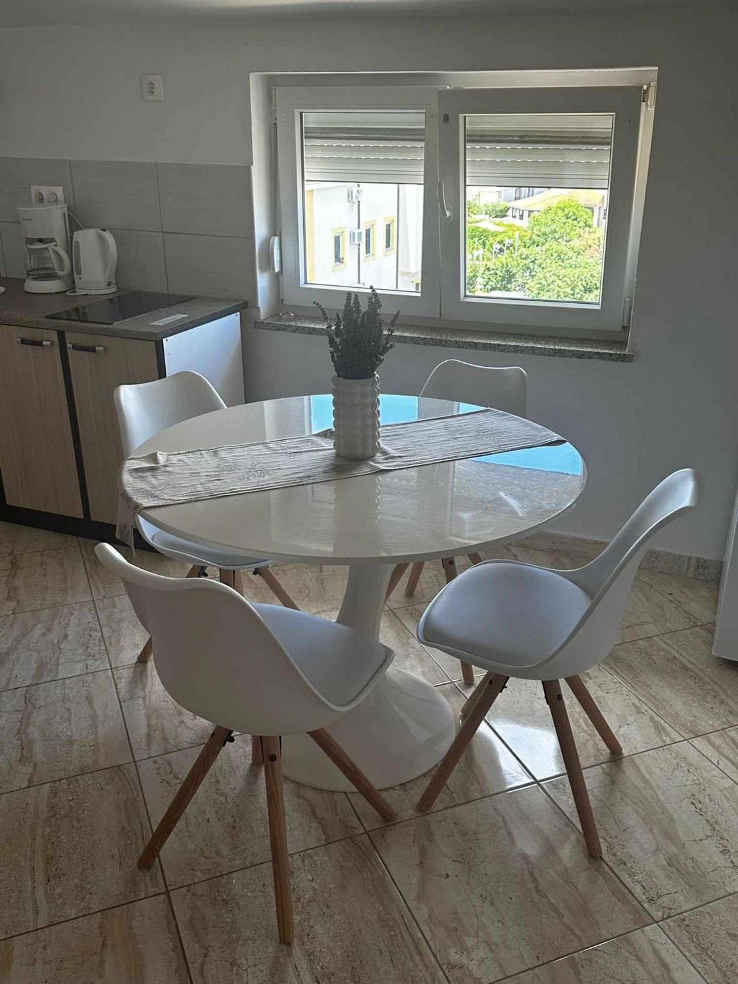PUY Three Lions Apartment Number 2 מראה חיצוני תמונה